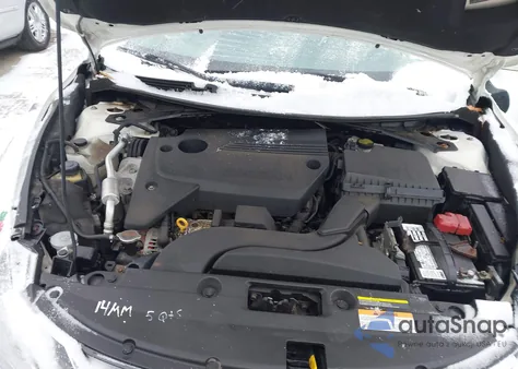 2018 Nissan Altima 2.5 Sv z USA, uszkodzony, nr VIN 1N4AL3AP5JC262465